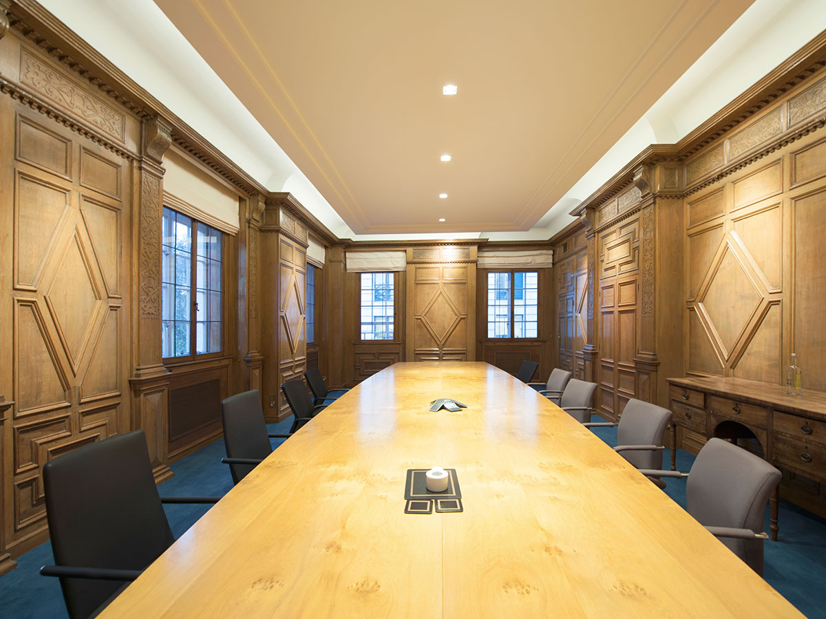 Rothschild Office, London, UK Elektra Lighting