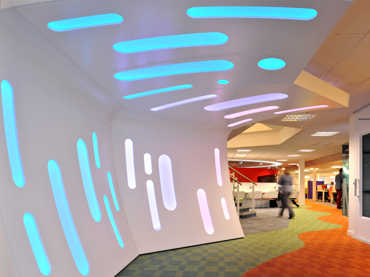 Vodafone Newark Elektra Lighting